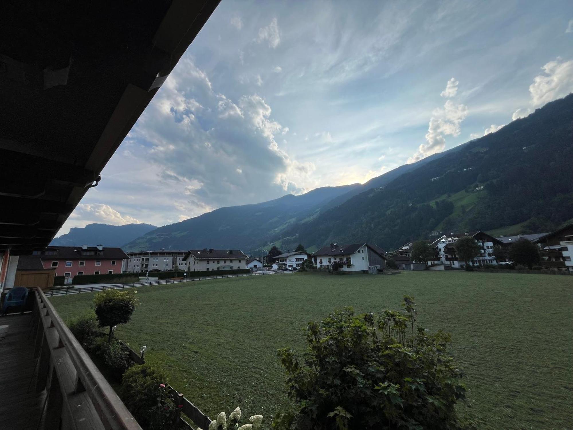 Zell Views Apartments 젤암질러 외부 사진